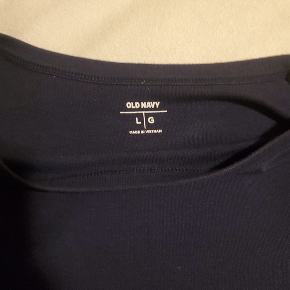 Womens old navy tee size large - Picture 2 of 4